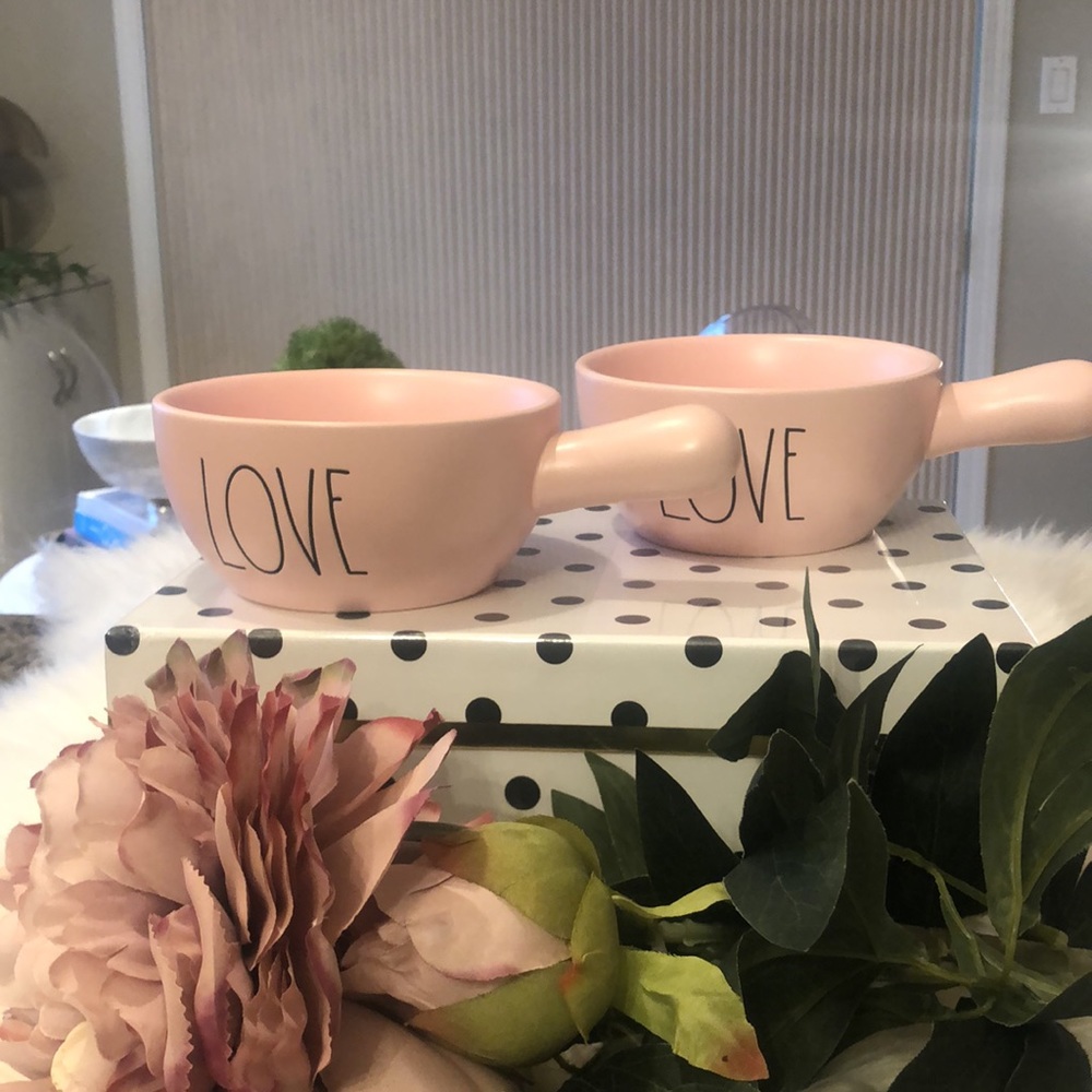 New Rae Dunn Bowls with Handle